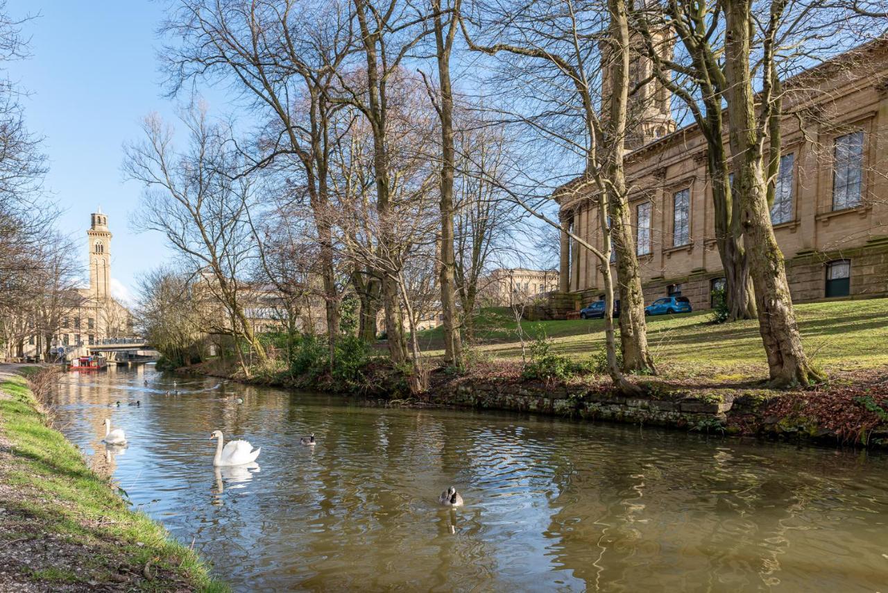 Riverside Balcony Apartment With Parking Just Minutes To Saltaire שיפלי מראה חיצוני תמונה