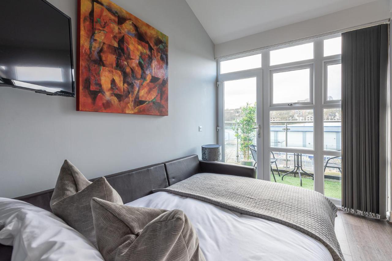 Riverside Balcony Apartment With Parking Just Minutes To Saltaire שיפלי מראה חיצוני תמונה