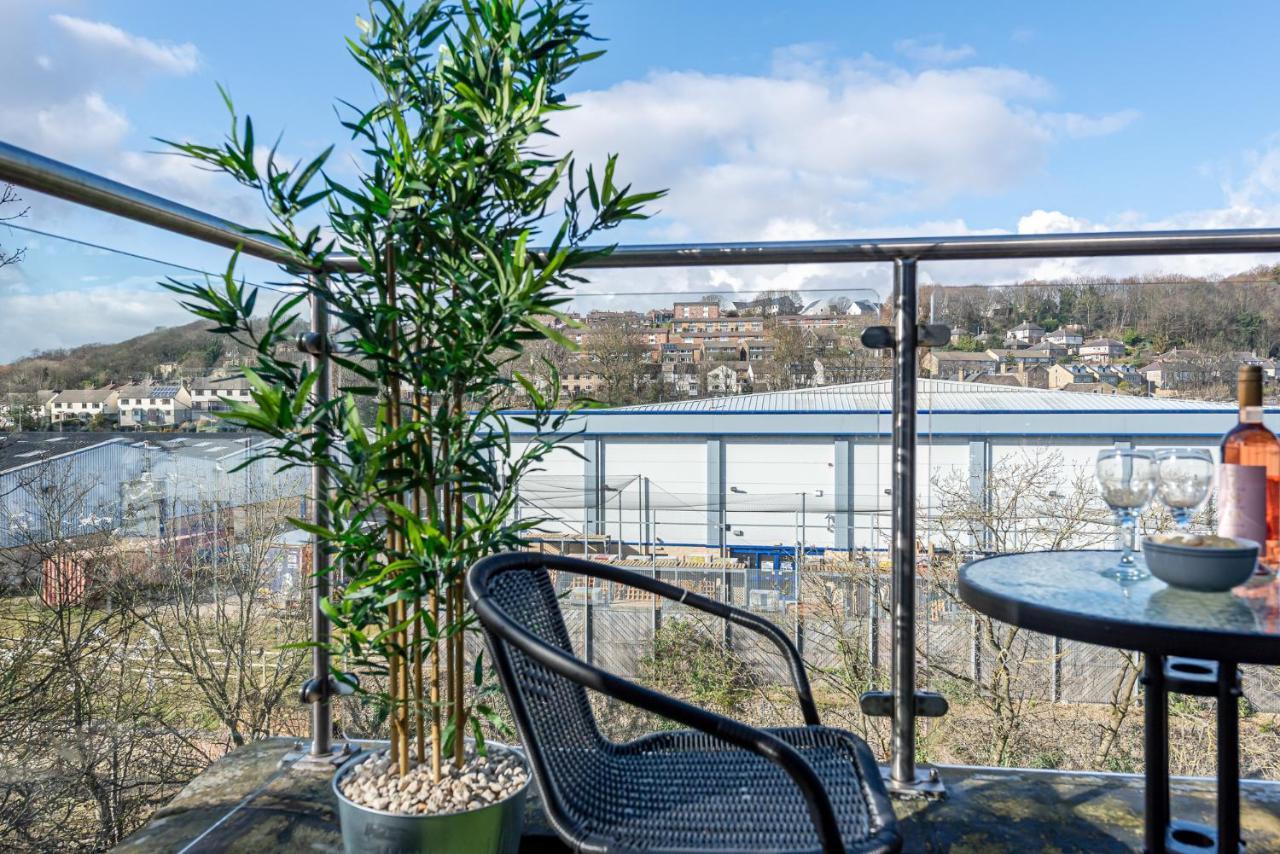 Riverside Balcony Apartment With Parking Just Minutes To Saltaire שיפלי מראה חיצוני תמונה